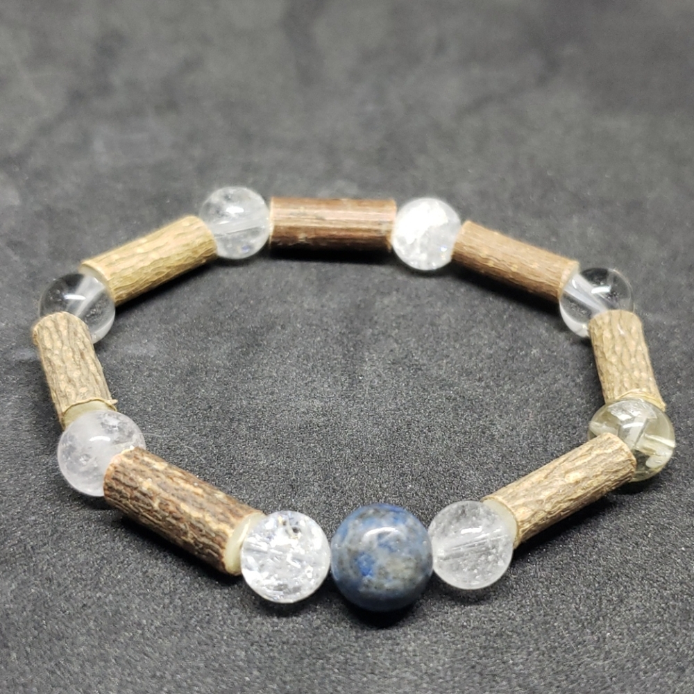 Lapis lazuli, clear quartz, hazelwood bracelet